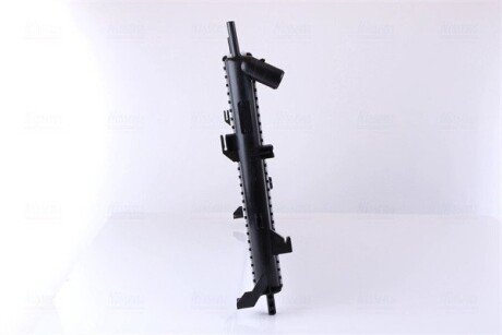 Радиатор охлаждения двигателя nissens 62056A