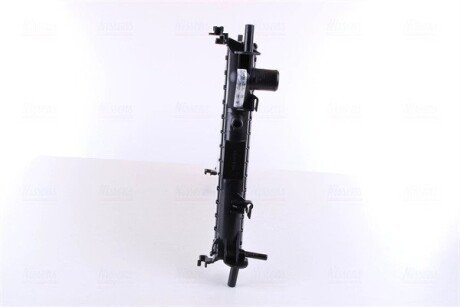 Радиатор охлаждения двигателя nissens 62073A