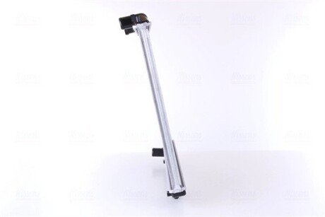 Радиатор охлаждения двигателя nissens 62246A