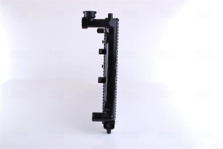 Радиатор охлаждения двигателя nissens 62382A