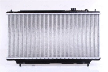 Радіатор охолодження двигуна nissens 62383A