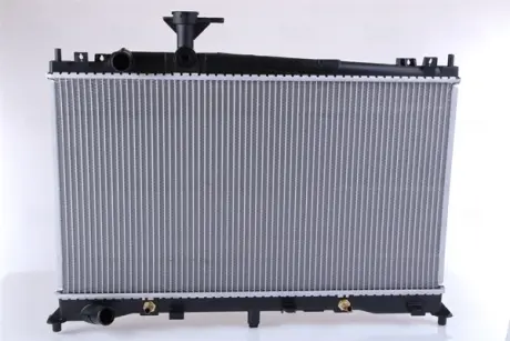 Радіатор охолодження двигуна Nissens 62463A
