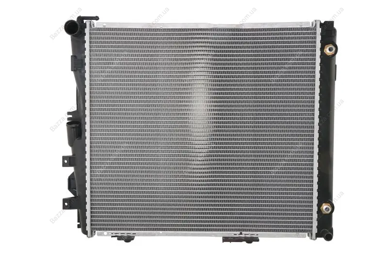 Радиатор охлаждения двигателя nissens 62683A