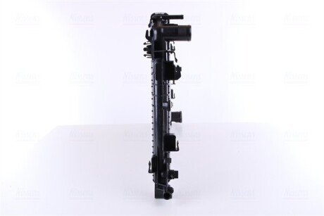 Радиатор охлаждения двигателя nissens 627062