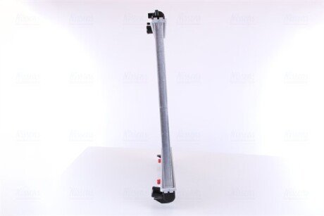 Радиатор охлаждения двигателя nissens 62855