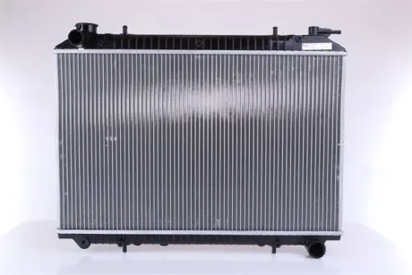 Радіатор охолодження двигуна Nissens 62976A