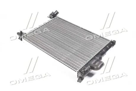 Радіатор охолодження двигуна Nissens 63019A