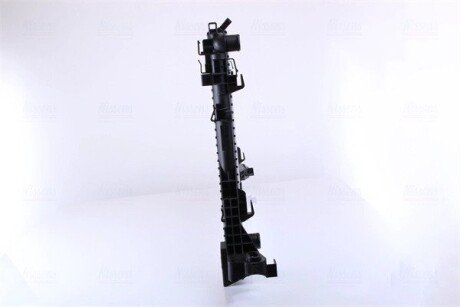 Радиатор охлаждения двигателя nissens 630732