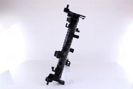 Радіатор охолодження двигуна nissens 630734