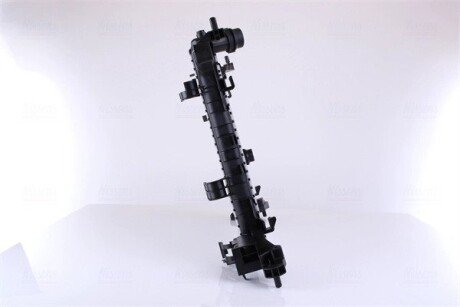 Радіатор охолодження двигуна nissens 630734