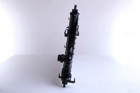 Радиатор охлаждения двигателя nissens 630763