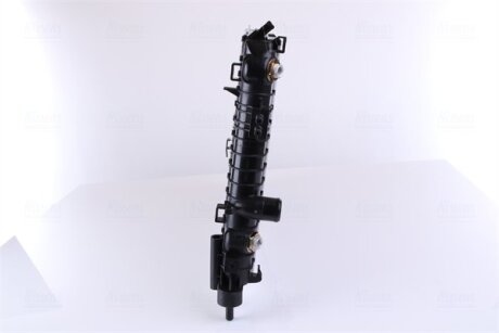 Радиатор охлаждения двигателя nissens 630768