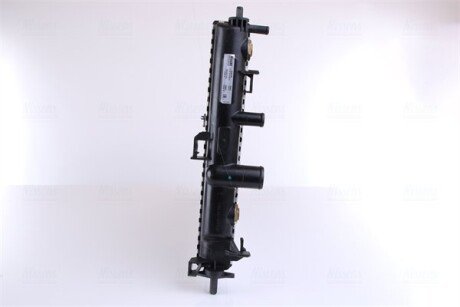 Радиатор охлаждения двигателя nissens 63078