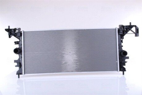 Радиатор охлаждения двигателя nissens 630797