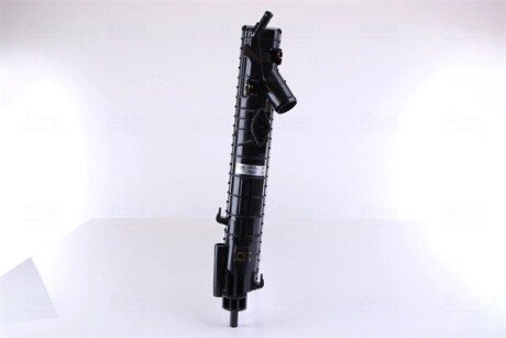 Радиатор охлаждения двигателя nissens 63115A