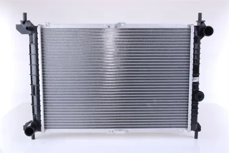 Радіатор охолодження двигуна nissens 63291A Опель Астра ф