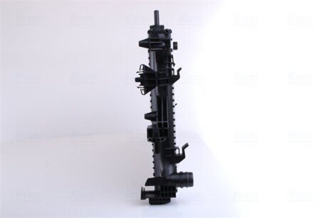 Радиатор охлаждения двигателя nissens 63566