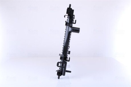 Радиатор охлаждения двигателя nissens 636005