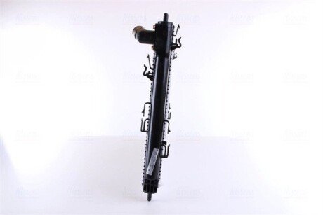 Радиатор охлаждения двигателя nissens 636033