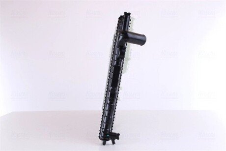 Радиатор охлаждения двигателя nissens 63613