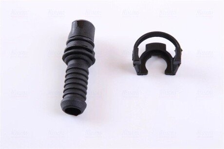 Радіатор охолодження двигуна nissens 63697