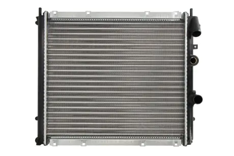 Радіатор охолодження двигуна Nissens 63854A