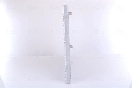 Радиатор охлаждения двигателя nissens 63881