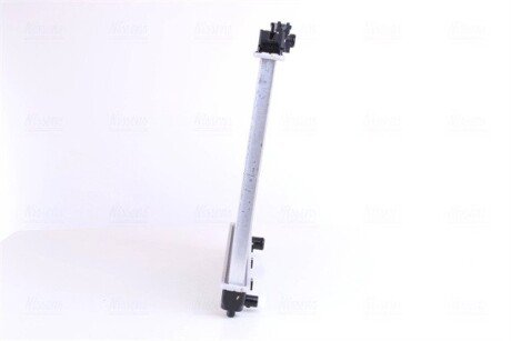 Радиатор охлаждения двигателя nissens 64162