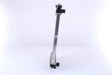 Радиатор охлаждения двигателя nissens 64173A