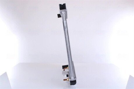 Радиатор охлаждения двигателя nissens 64194A