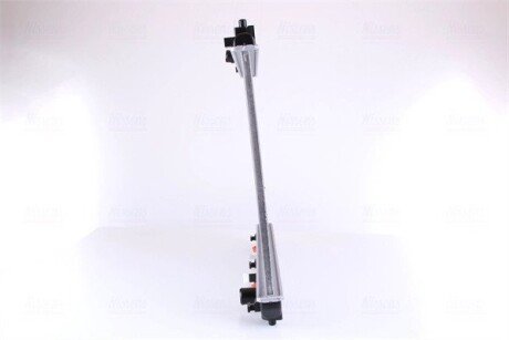 Радиатор охлаждения двигателя nissens 64253