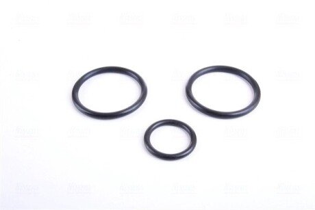 Радіатор охолодження двигуна nissens 64329