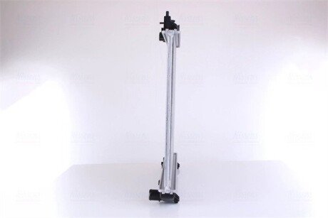 Радиатор охлаждения двигателя nissens 64649A