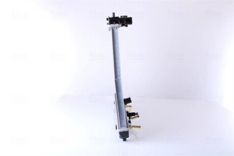 Радиатор охлаждения двигателя nissens 646808