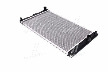 Радиатор охлаждения двигателя nissens 646842