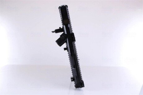 Радиатор охлаждения двигателя nissens 646865