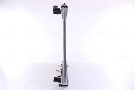 Радиатор охлаждения двигателя nissens 646927