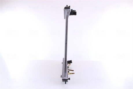 Радиатор охлаждения двигателя nissens 646927