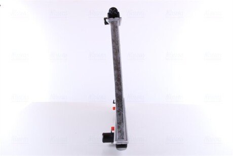 Радиатор охлаждения двигателя nissens 64756