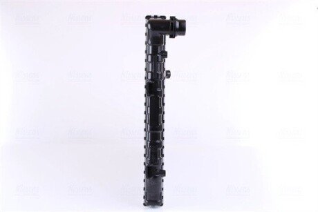 Радіатор охолодження двигуна nissens 65335