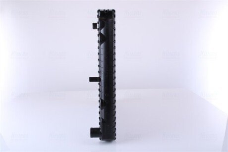 Радиатор охлаждения двигателя nissens 65525A