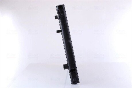Радіатор охолодження двигуна nissens 65531A