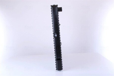 Радіатор охолодження двигуна nissens 65542A