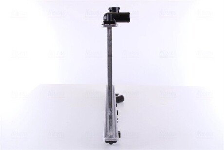 Радиатор охлаждения двигателя nissens 66604