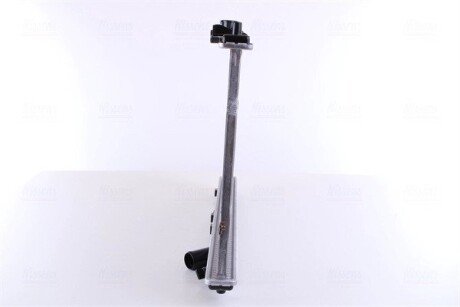 Радиатор охлаждения двигателя nissens 66604