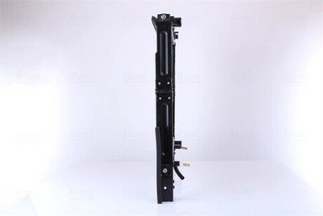 Радиатор охлаждения двигателя nissens 66657