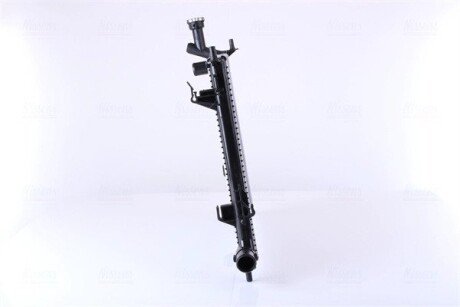 Радіатор охолодження двигуна nissens 66747