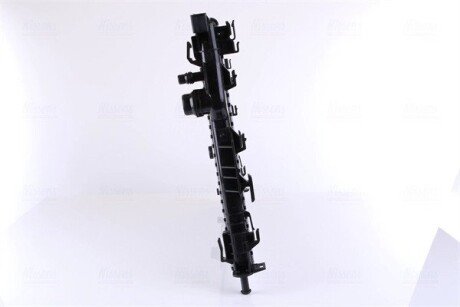 Радіатор охолодження двигуна nissens 66864