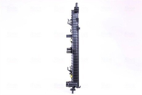 Радиатор охлаждения двигателя nissens 67188