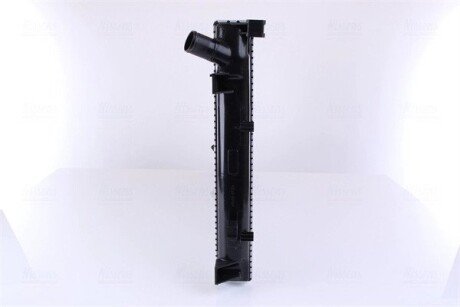 Радиатор охлаждения двигателя nissens 67287